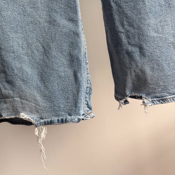 Almost New AE Strigid Super High-Waisted Ultra Wide-Leg Jean - Size 0 Short - Picture 7 of 8